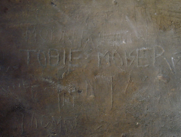 Read more about the article Medieval Graffiti